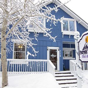 Purple Mountain Bed & Breakfast & Spa Bed and Breakfast Crested Butte Exterior photo