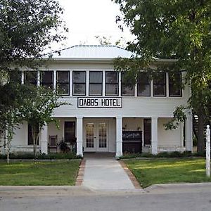Dabbs Hotel Llano Exterior photo