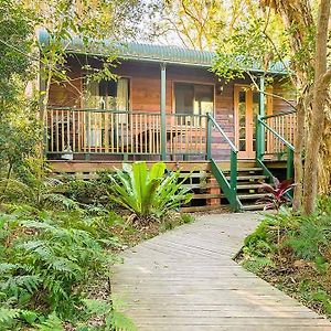 Wanderers Retreat Hotel Nelson Bay Exterior photo