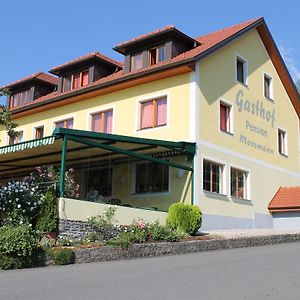 Gasthof Zum Moosmann - Familie Pachernigg Hotel Arnfels Exterior photo