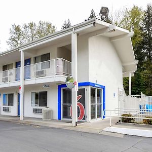 Motel 6-Kelso, WA - Mt. St. Helens Exterior photo