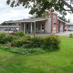 Sunny Isle Motel Summerside Exterior photo