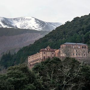 Monasterio De Santa Maria De Valvanera Hotel Anguiano Exterior photo