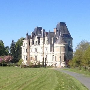 Chateau De La Tremblaye Cholet Exterior photo