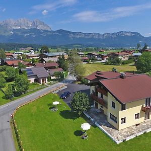 Appartements Am Romerweg Oberndorf in Tirol Exterior photo