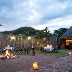 Rhino River Lodge Manyoni Private Game Reserve Exterior photo