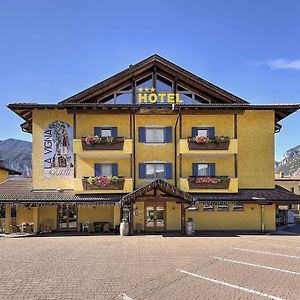 Hotel Garni La Vigna - Adult Friendly San Michele allʼAdige Exterior photo