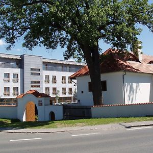 Hotel Meritum Prag Exterior photo