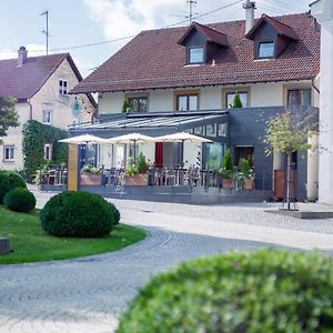 Gasthaus Und Pension Zur Linde Hotel Rot an der Rot Exterior photo