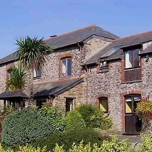 Penvith Barns Bed and Breakfast Looe Exterior photo