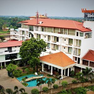 The Valampuri Hotel Jaffna Exterior photo