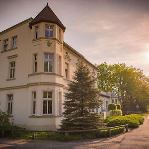 Hotel & Restaurant Waldschloesschen Kyritz Exterior photo