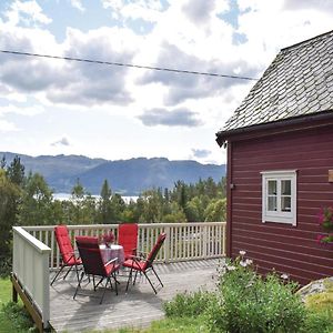 Lovely Home In Utaker With House Sea View Exterior photo