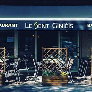 Le Sent-Ginieis Hotel Saint-Geniez-dʼOlt Exterior photo