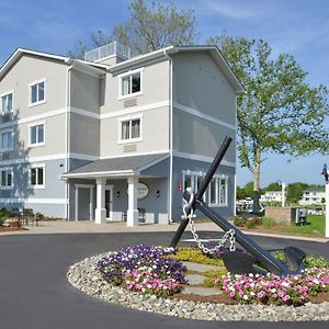 Anchored Inn at Hidden Harbor Deale Exterior photo