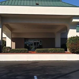 Surestay Plus Hotel By Best Western Clearwater Central Exterior photo