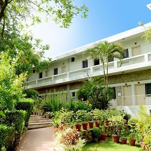 Rising Sun Retreat Hotel Ābu Exterior photo