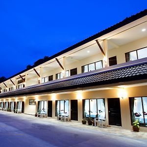 Baan Supannikar Hotel Nakhon Si Thammarat Exterior photo