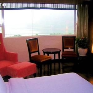 Mount River Resort Hotel Guangzhou Exterior photo