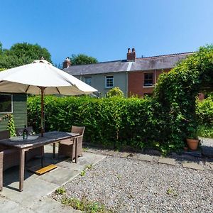 Y Cleddau Villa Llangwm  Exterior photo