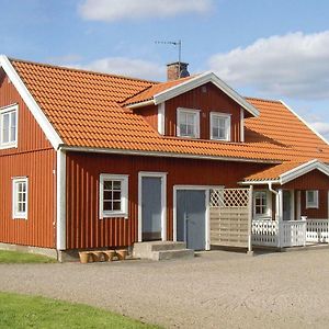 Awesome Home In Vittaryd With Kitchen Kvänarp Exterior photo