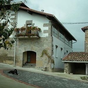 Balkonpe Landa Etxea Villa Udave Exterior photo