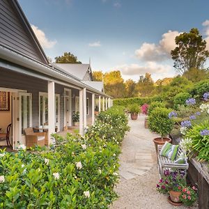 Abelia House Bed and Breakfast Byron Bay Exterior photo