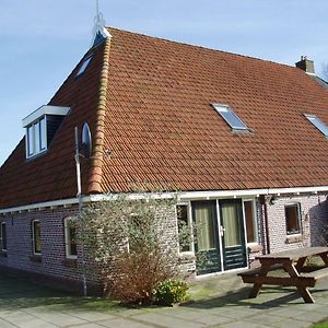 Logeren Bij De Ruimte Bed and Breakfast Nijeholtpade Exterior photo