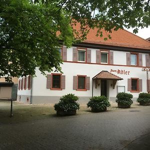 Gasthaus Zum Adler Lejlighed Baden-Baden Exterior photo