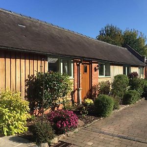 Oak Barn Lejlighed Wigginton  Exterior photo