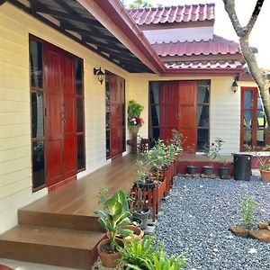 Grandma'S House Lejlighed Nakhon Nayok Exterior photo