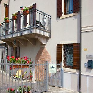 La Finestra Sul Castello Hotel Soave  Exterior photo