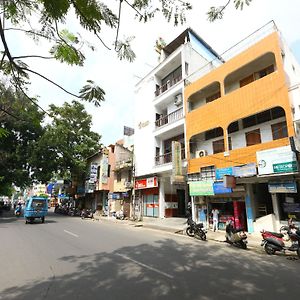 Oyo 094 Bussy St Prakasam Residency Hotel Puducherry Exterior photo