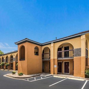 Econo Lodge Gainesville Exterior photo