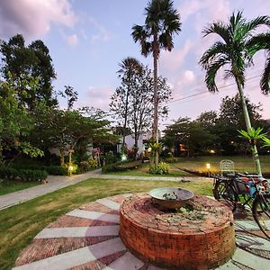 Villa Panalai Nakhon Nayok Exterior photo