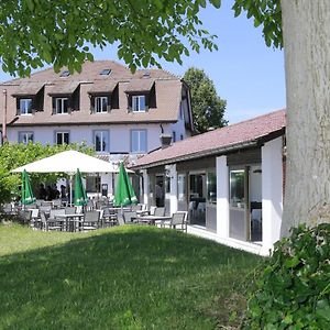 Pension Geerlisburg Hotel Kloten Exterior photo