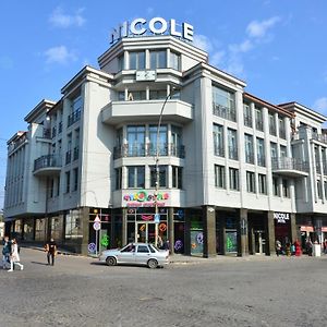 Nicole Hotel Uzjhorod Exterior photo