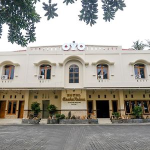 Oyo 2643 Hotel Graha Prima Tamperan Exterior photo